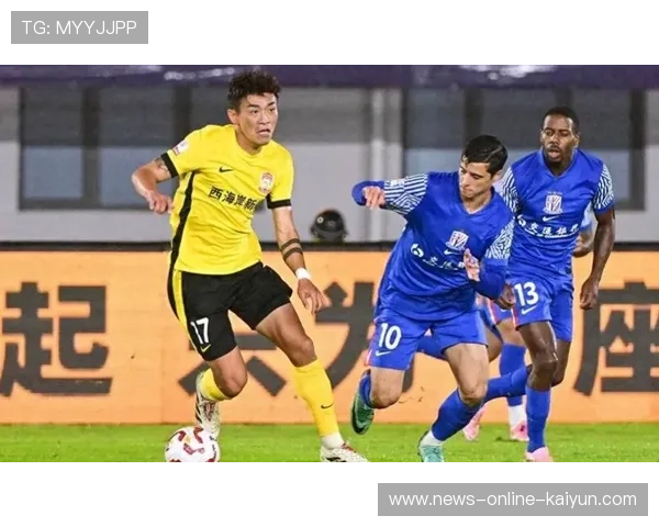 足球裁判怒怼球员：我说了算